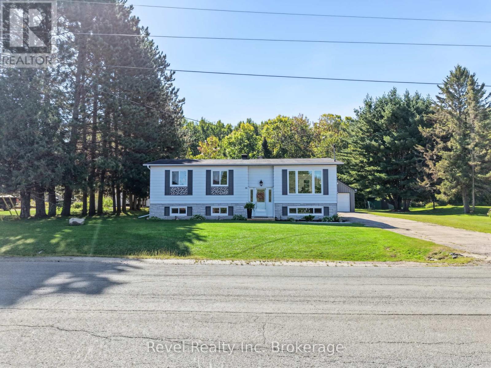 30 Maple Street, West Nipissing (Field), ON