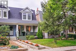 98 MALVERN AVENUE N Toronto, ON M4E 3E5