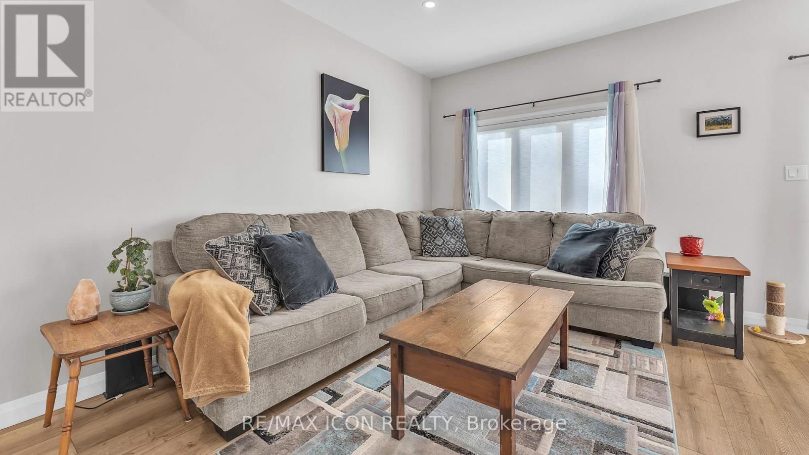 25 - 17 Nicholson Street, Lucan Biddulph (Lucan), ON