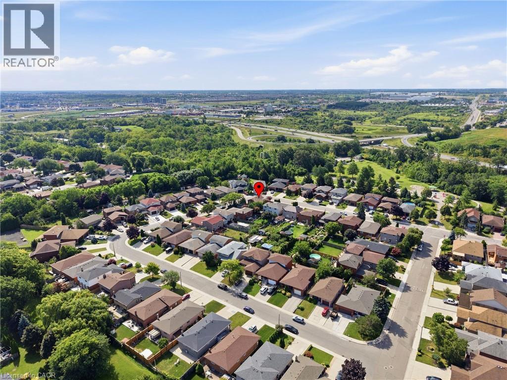 102 Trenholme Crescent, Hamilton, ON