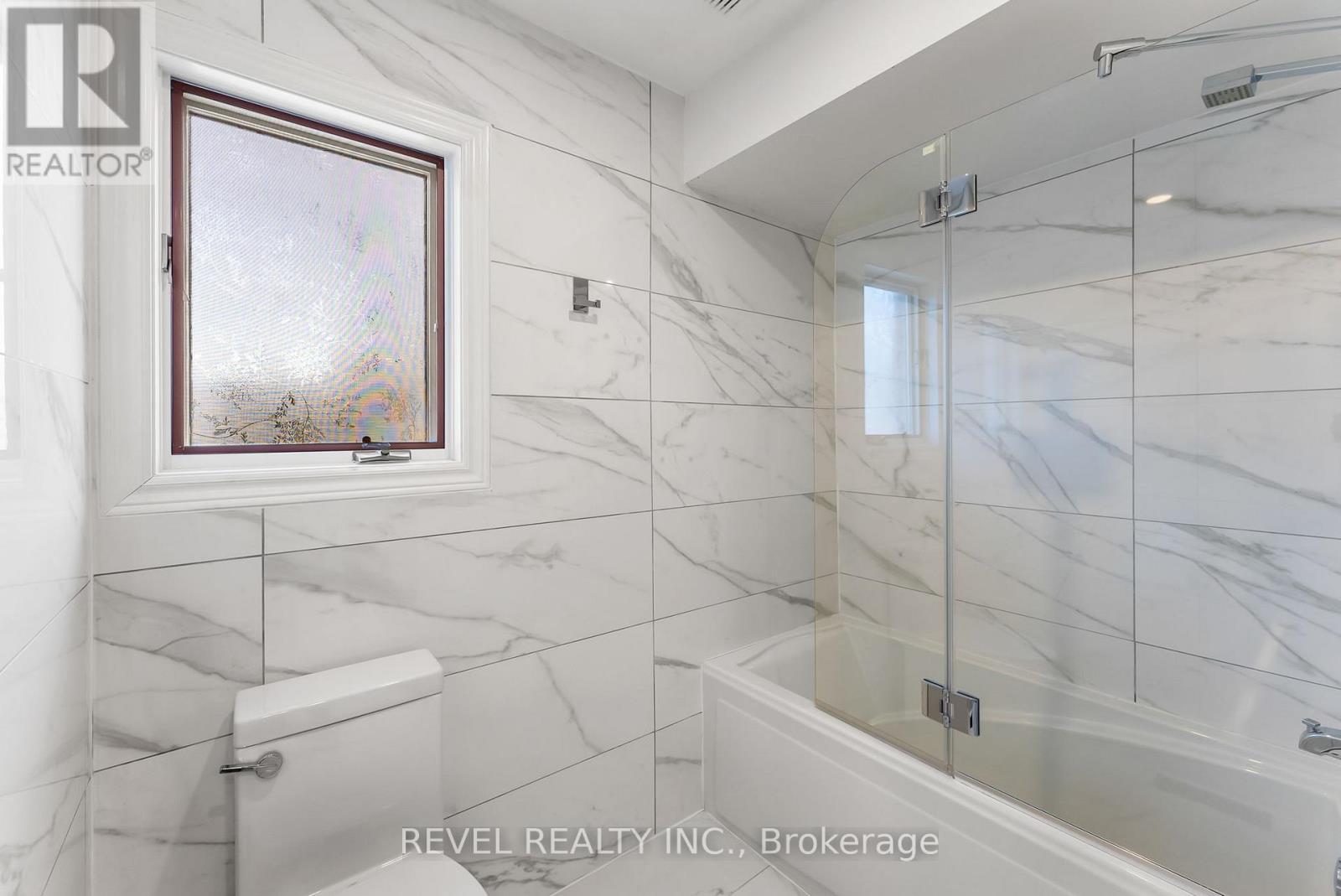1486 Ashwood Gate, Pickering, ON