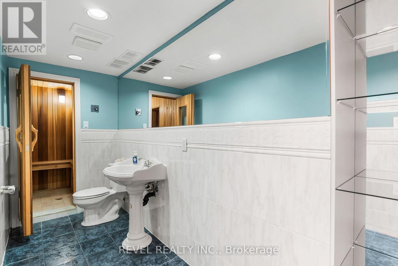 1486 Ashwood Gate, Pickering, ON