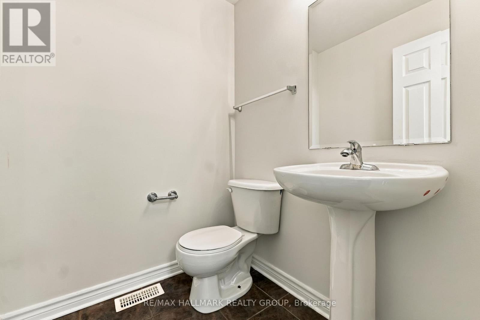486 Paul Metivier Drive, Ottawa, ON