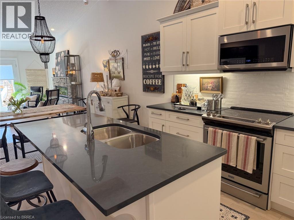 29 Schuyler Street Unit# 52, Paris, ON