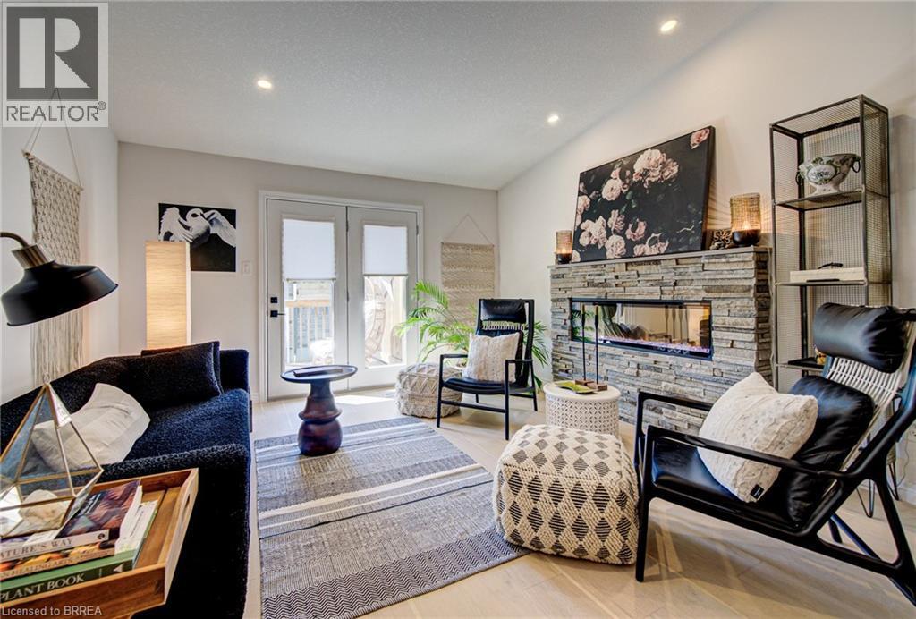 29 Schuyler Street Unit# 52, Paris, ON
