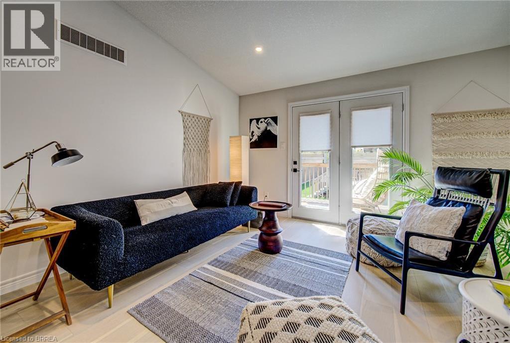 29 Schuyler Street Unit# 52, Paris, ON