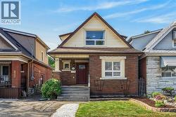 137 COPE Street Hamilton, ON L8H 5B3