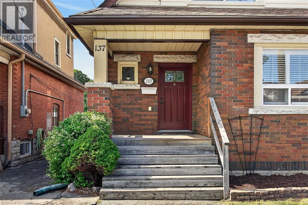 137 Cope Street, Hamilton, ON