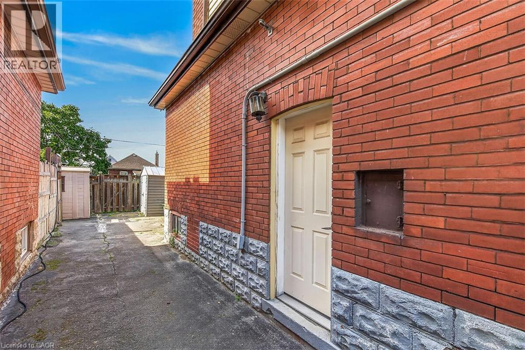 137 Cope Street, Hamilton, ON