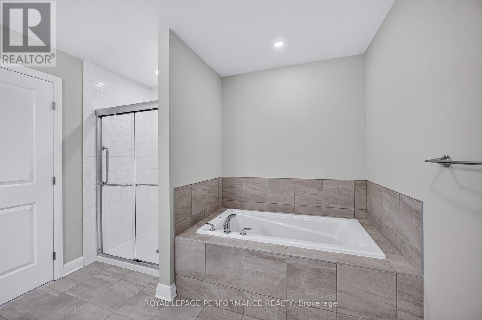 342 Kilspindie Ridge, Ottawa, ON