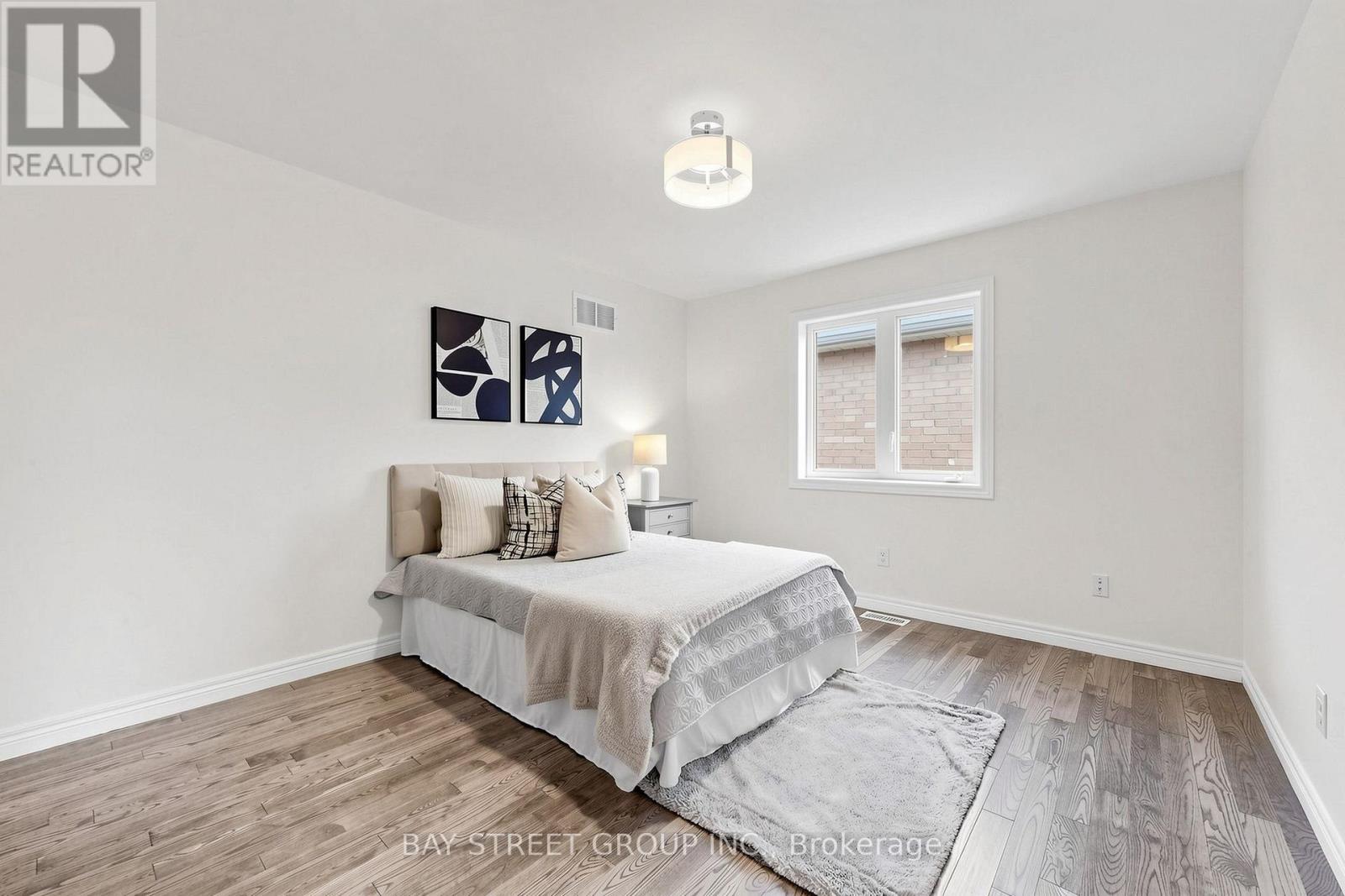 23 Woodhouse Street, Hamilton, ON