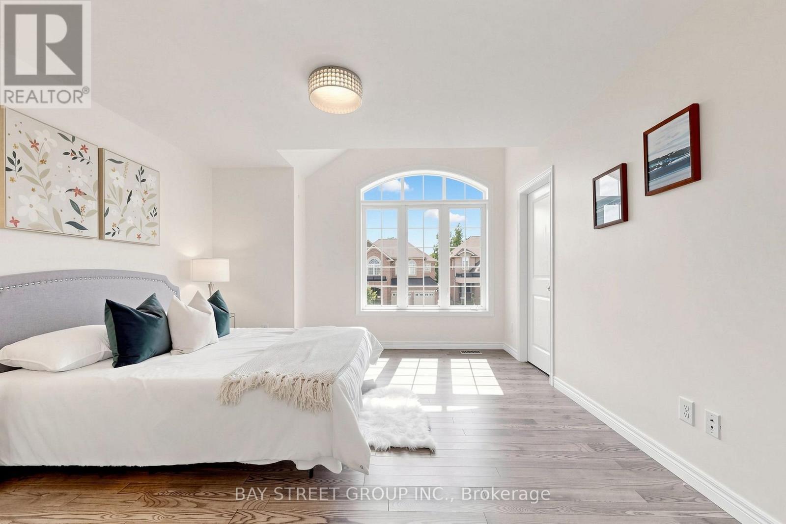 23 Woodhouse Street, Hamilton, ON
