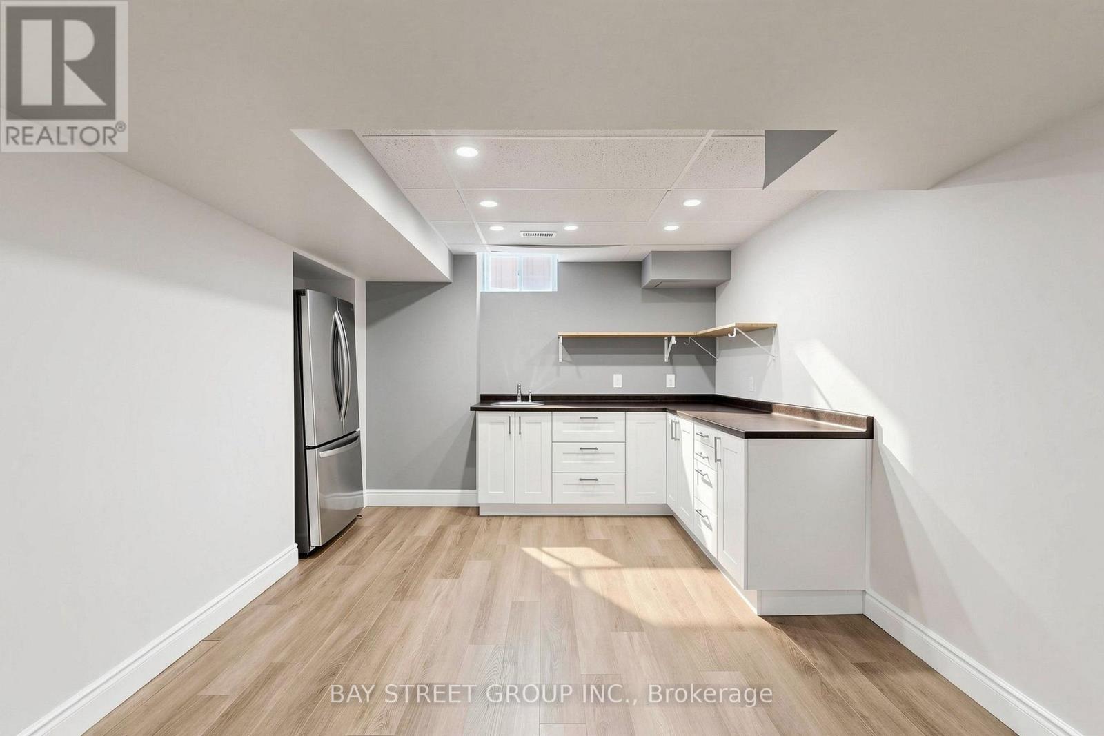 23 Woodhouse Street, Hamilton, ON