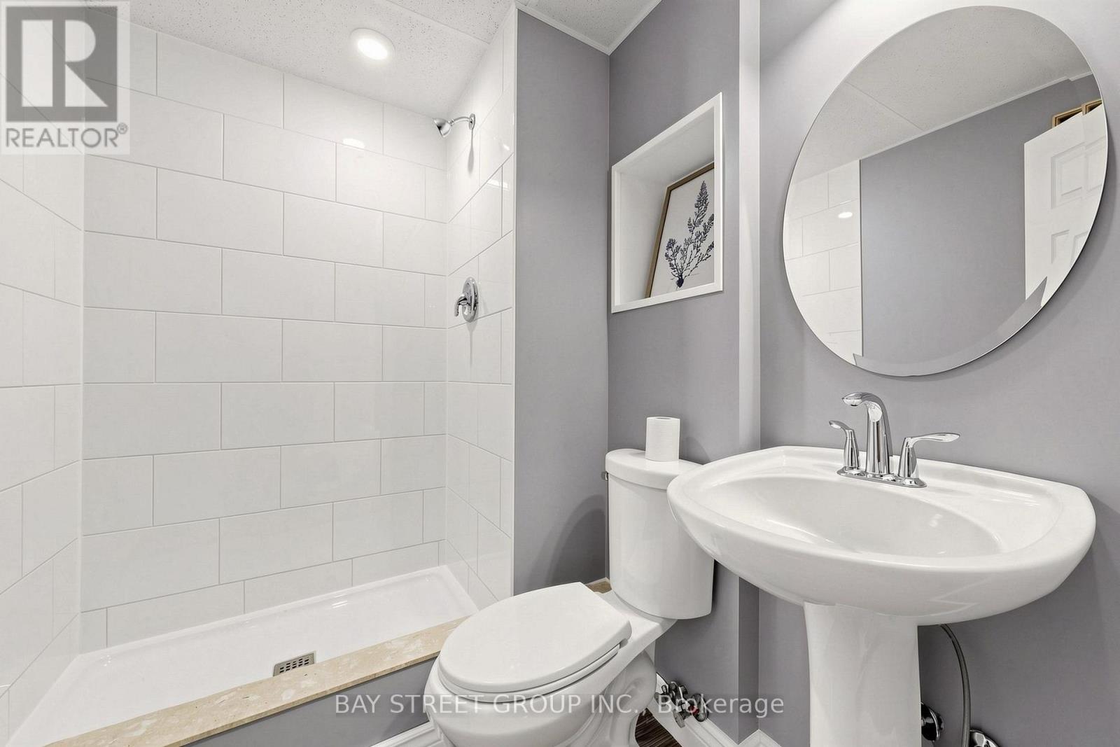 23 Woodhouse Street, Hamilton, ON