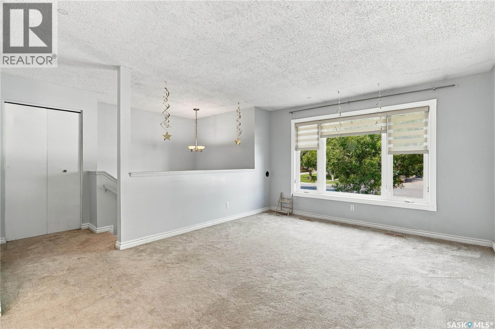 1921 Mckercher Drive, Saskatoon, SK