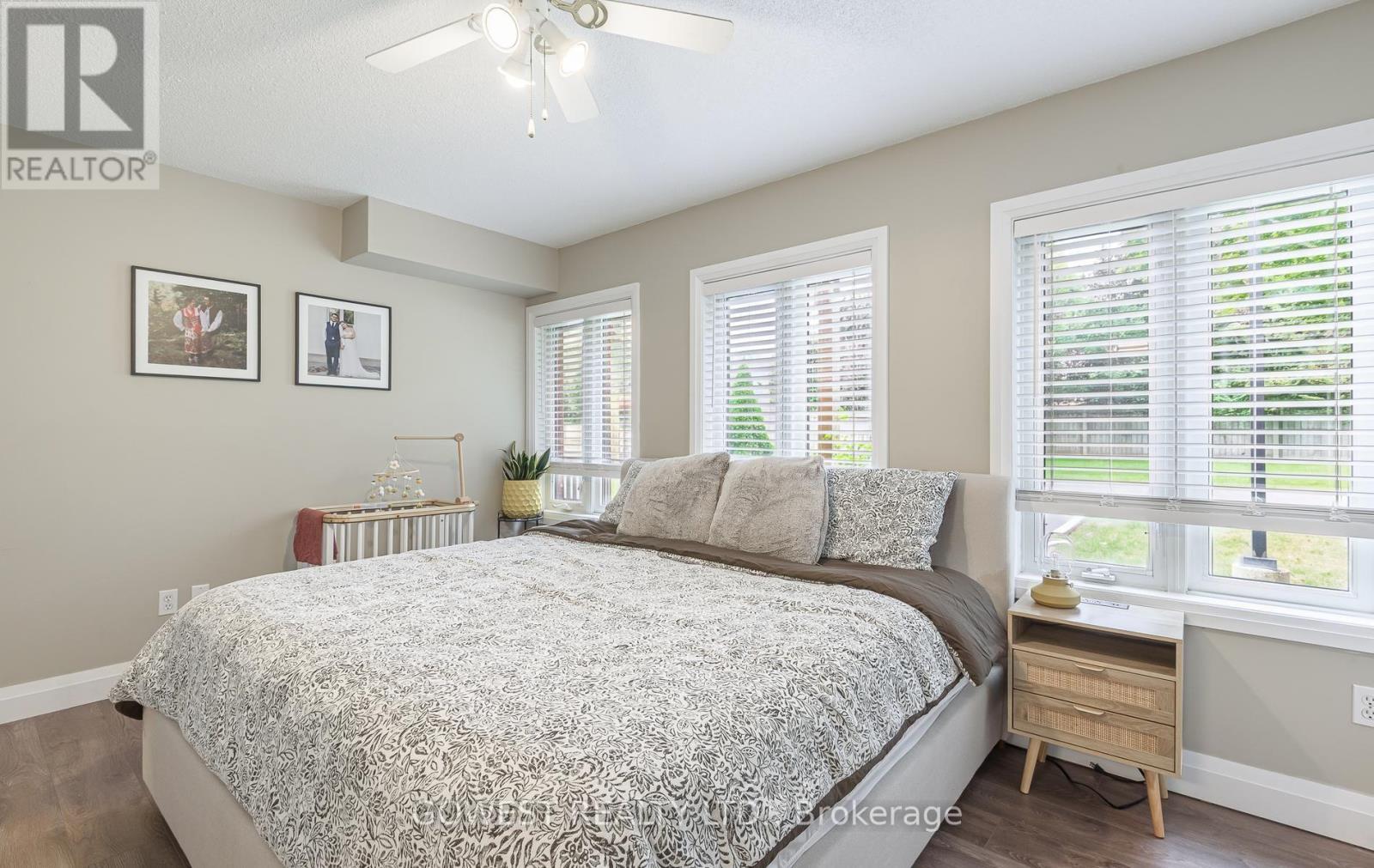 1202 - 4140 Foxwood Drive, Burlington, ON