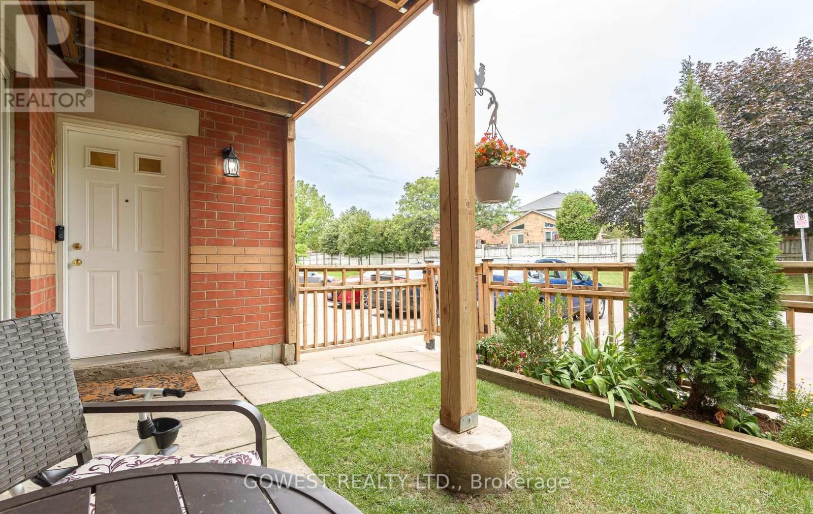 1202 - 4140 Foxwood Drive, Burlington, ON