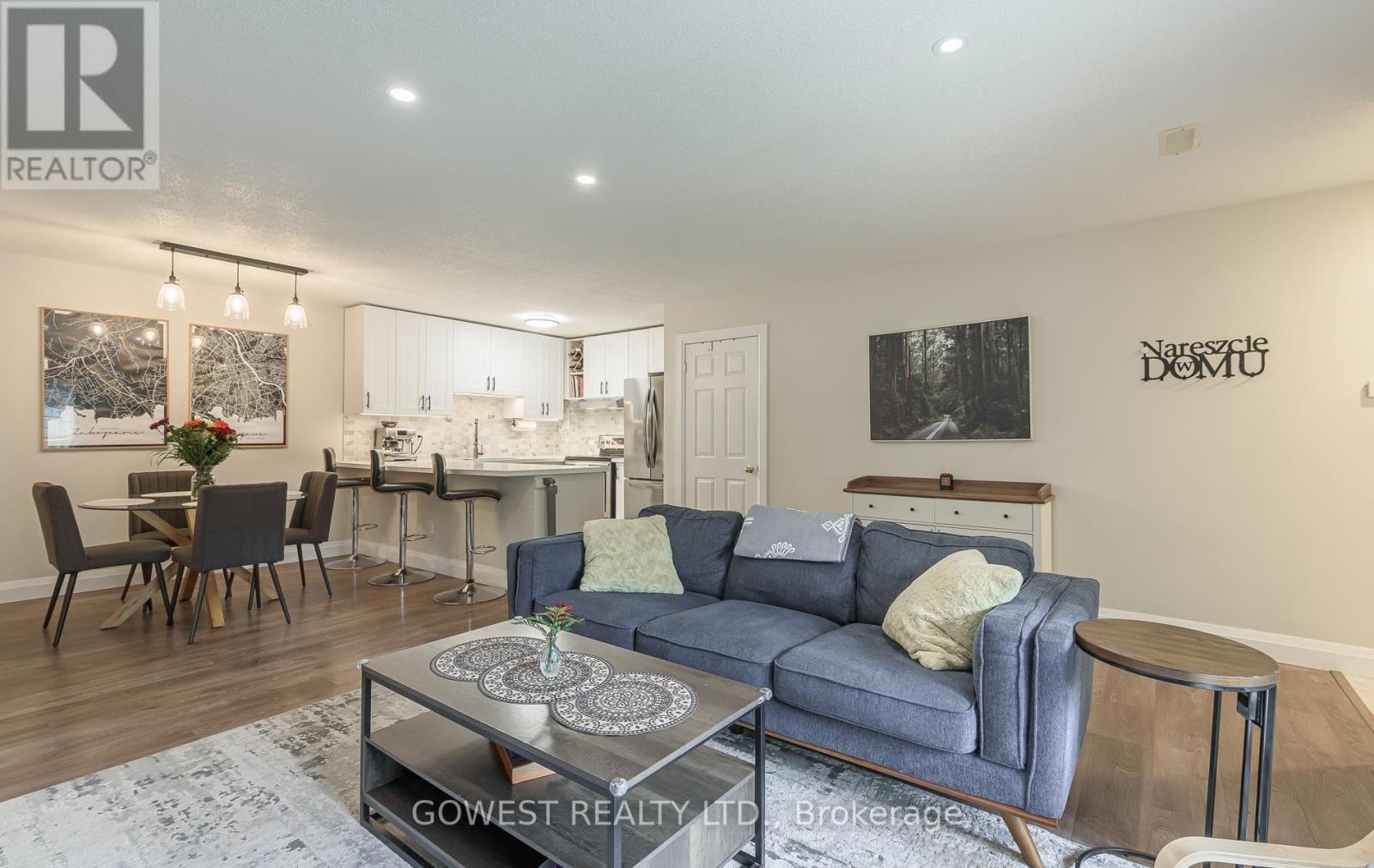 1202 - 4140 Foxwood Drive, Burlington, ON