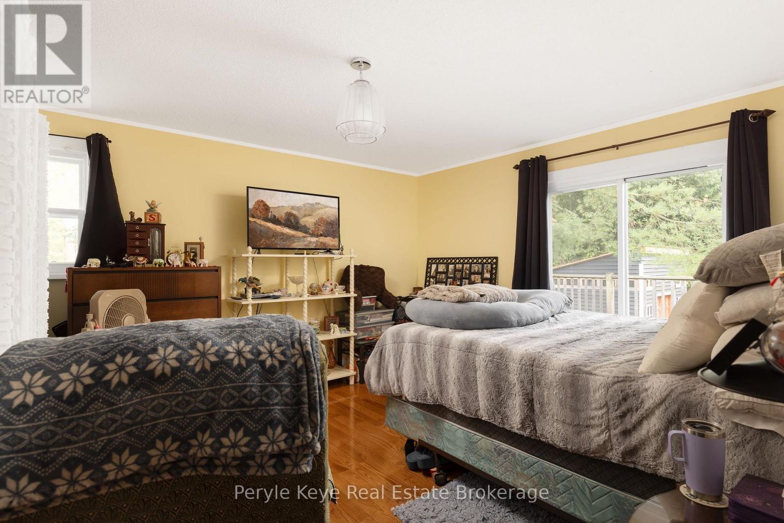 37 Woodland Drive, Bracebridge, ON