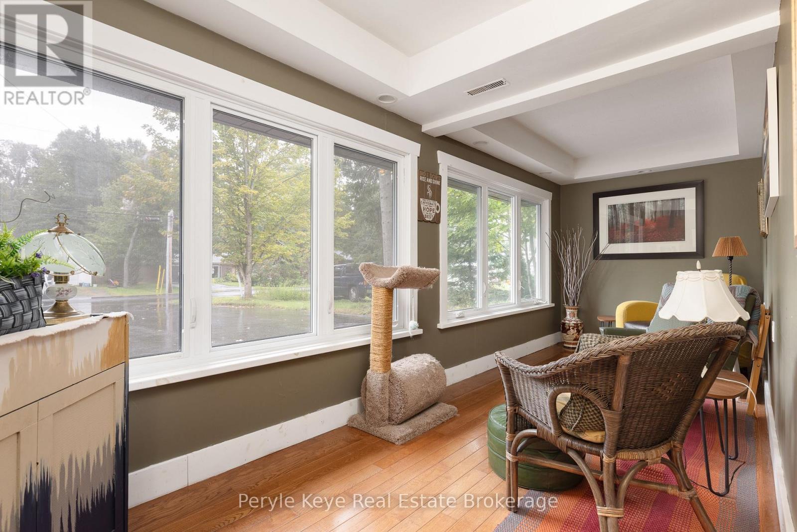 37 Woodland Drive, Bracebridge, ON