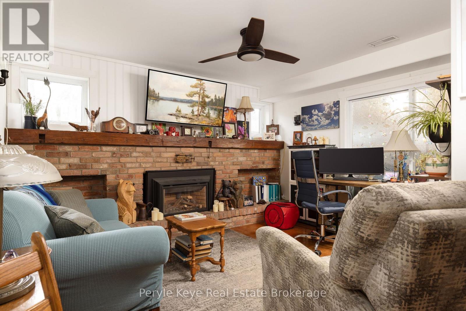 37 Woodland Drive, Bracebridge, ON