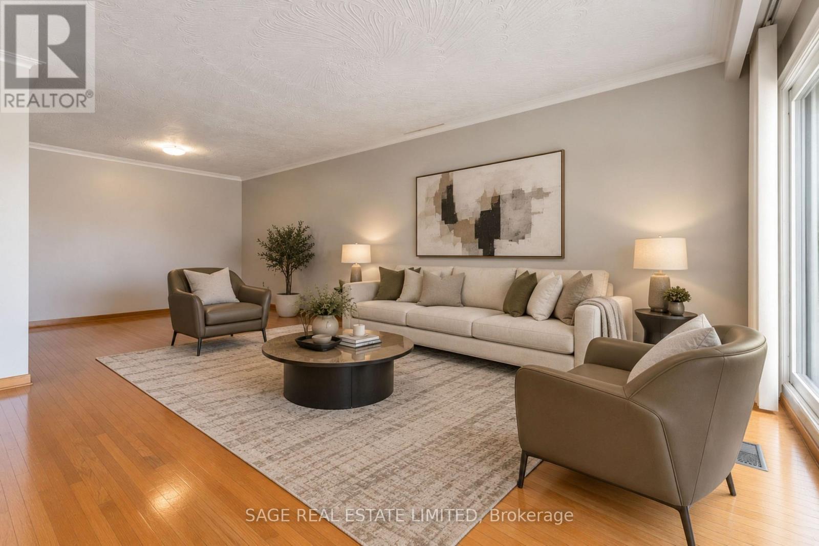 21 Debby Court, Toronto, ON