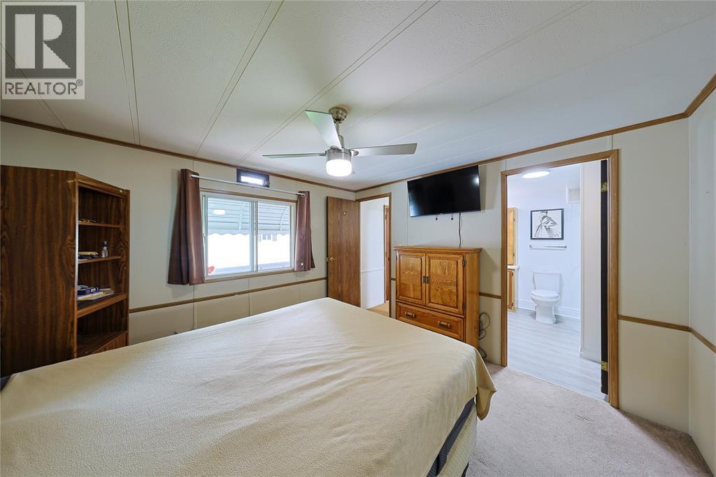 1940 London Line Unit# 105, Sarnia, ON