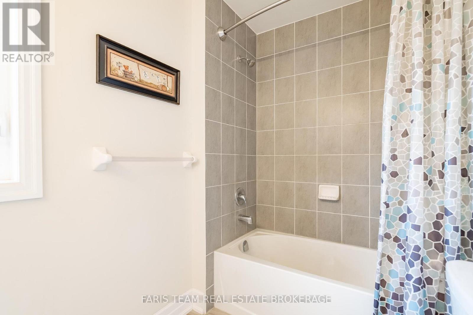 3 Hutton Crescent, Essa, ON