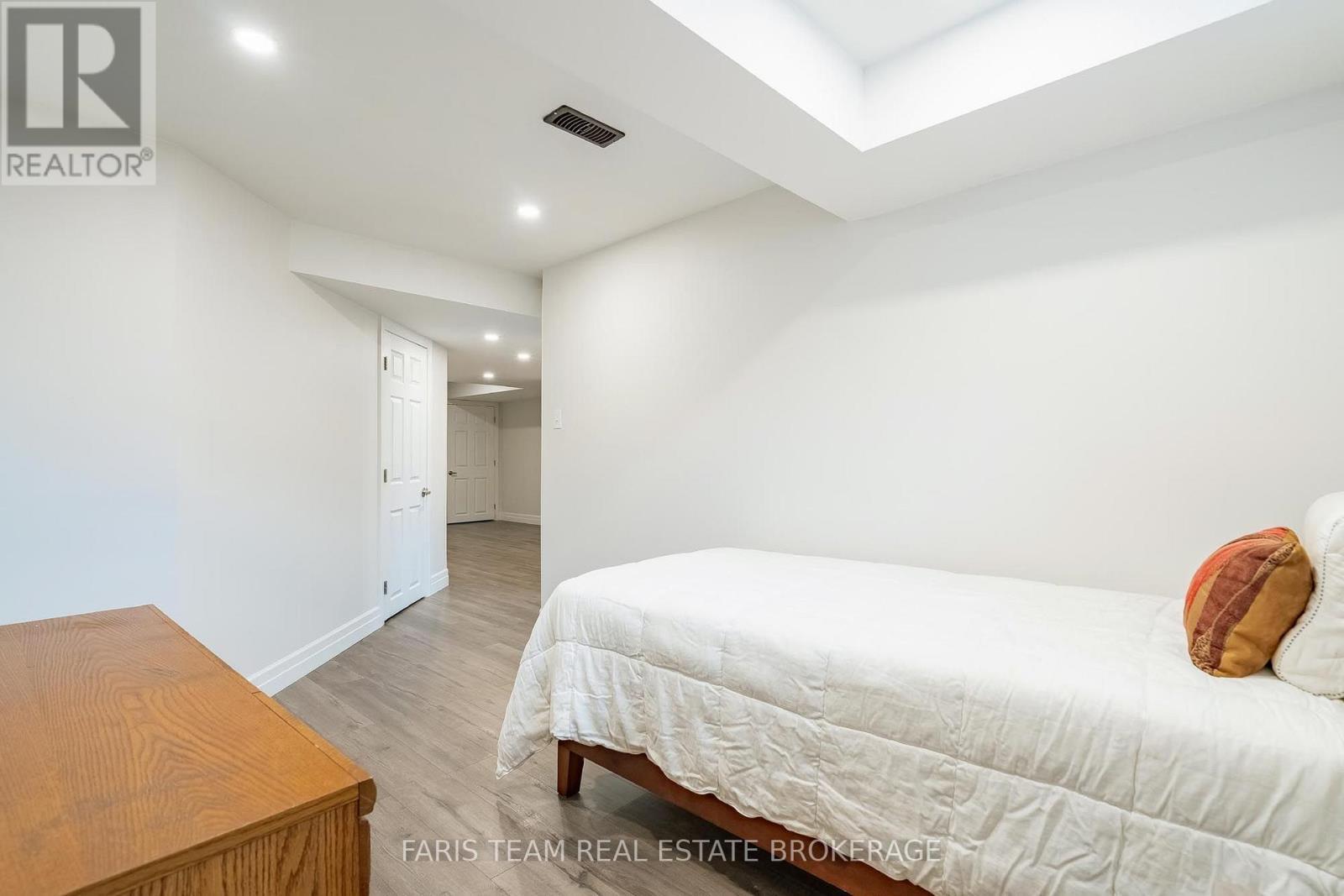 3 Hutton Crescent, Essa, ON