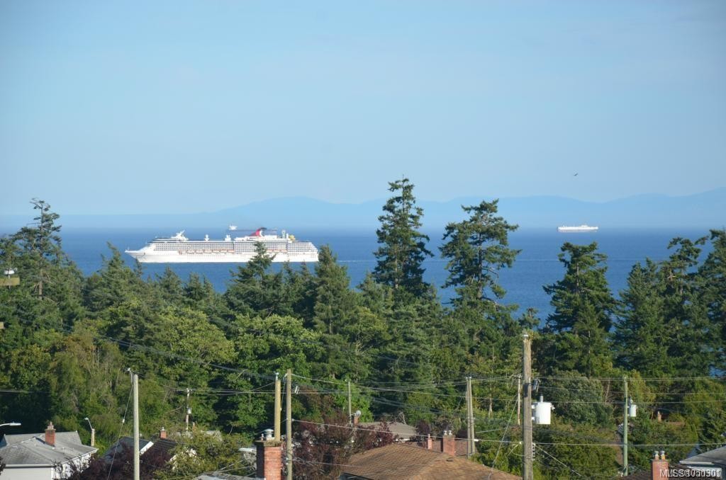 #303-300 Belmont Rd, Colwood, BC