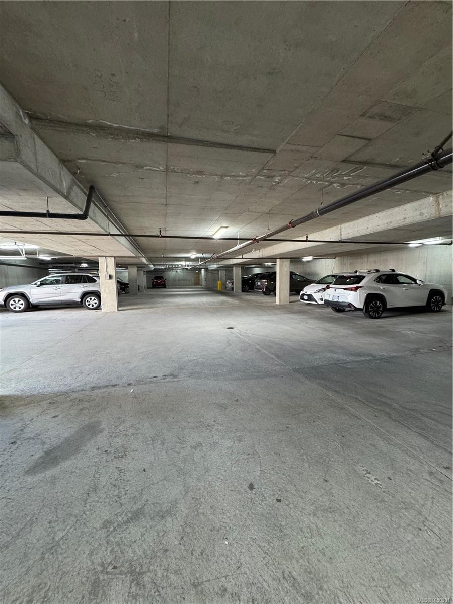 #303-300 Belmont Rd, Colwood, BC