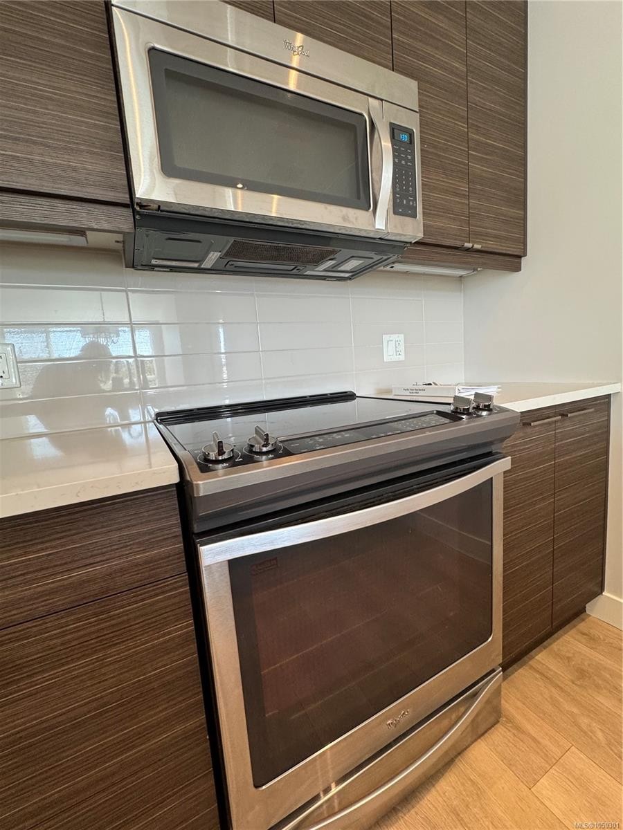 #303-300 Belmont Rd, Colwood, BC