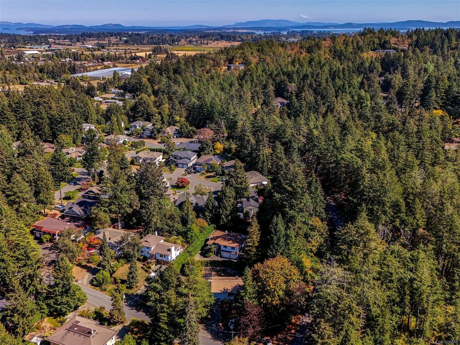 6647 Trudeau Terr, Central Saanich, BC