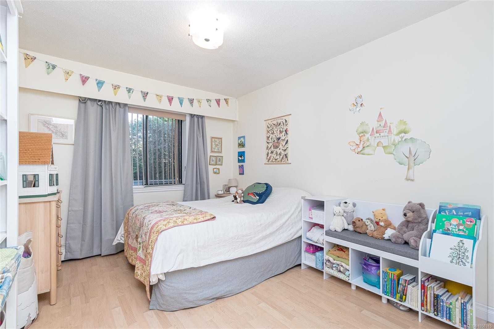 #101-1050 Park Blvd, Victoria, BC
