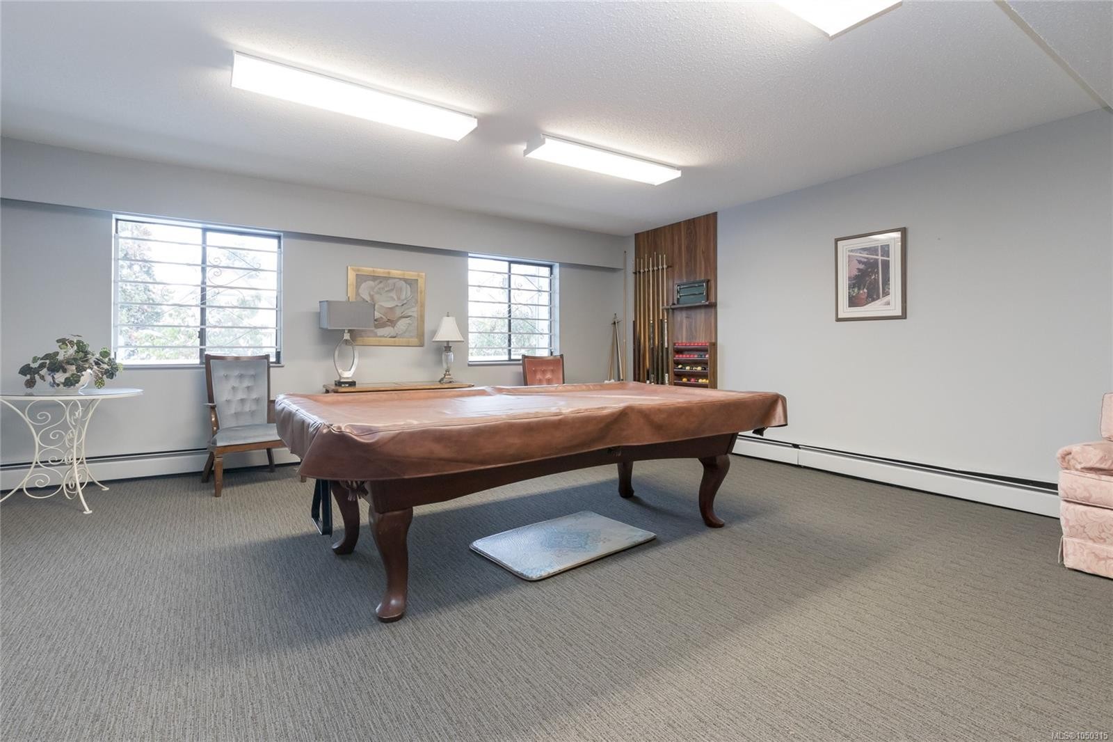 #101-1050 Park Blvd, Victoria, BC