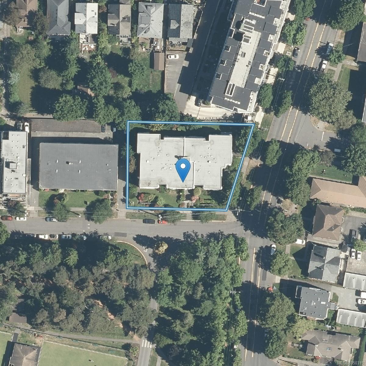 #101-1050 Park Blvd, Victoria, BC