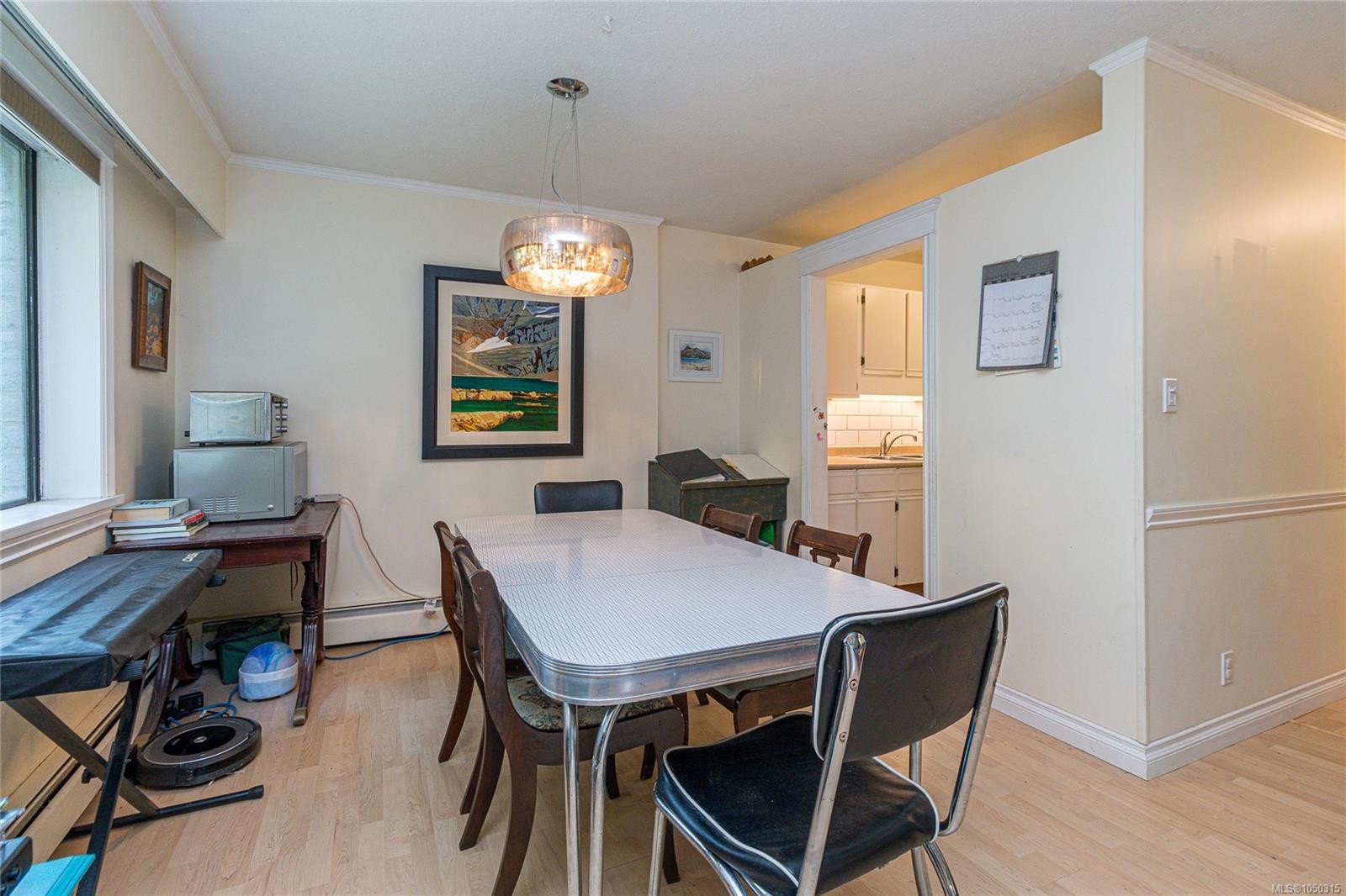 #101-1050 Park Blvd, Victoria, BC
