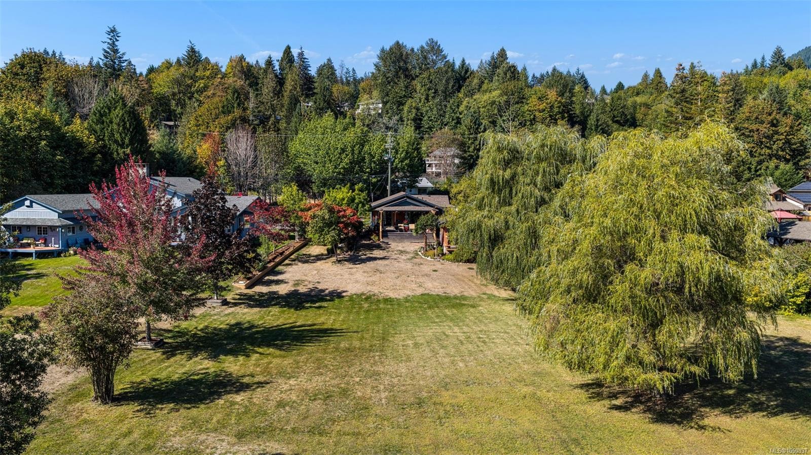 170 Wavell Rd, Lake Cowichan, BC