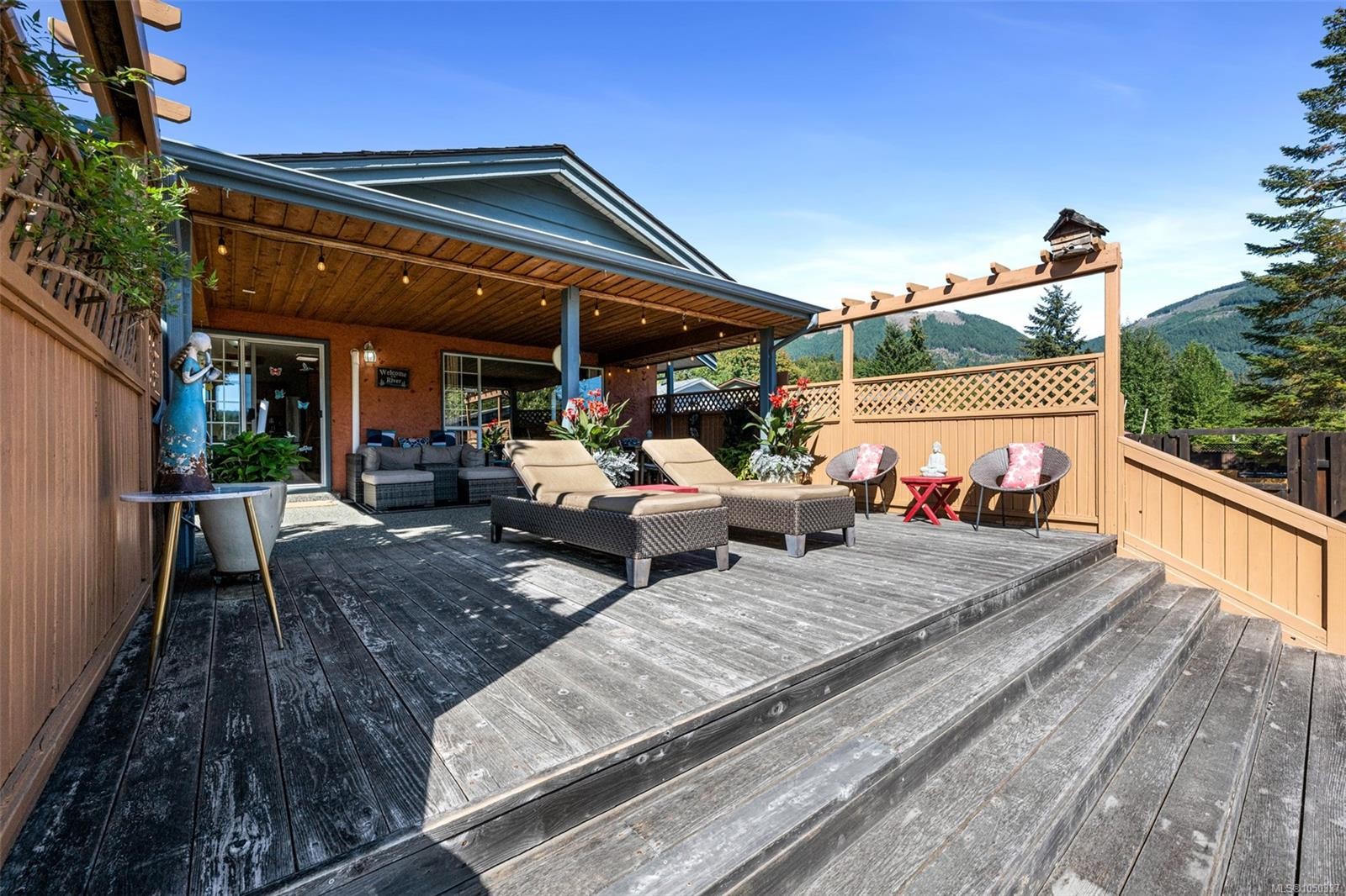 170 Wavell Rd, Lake Cowichan, BC