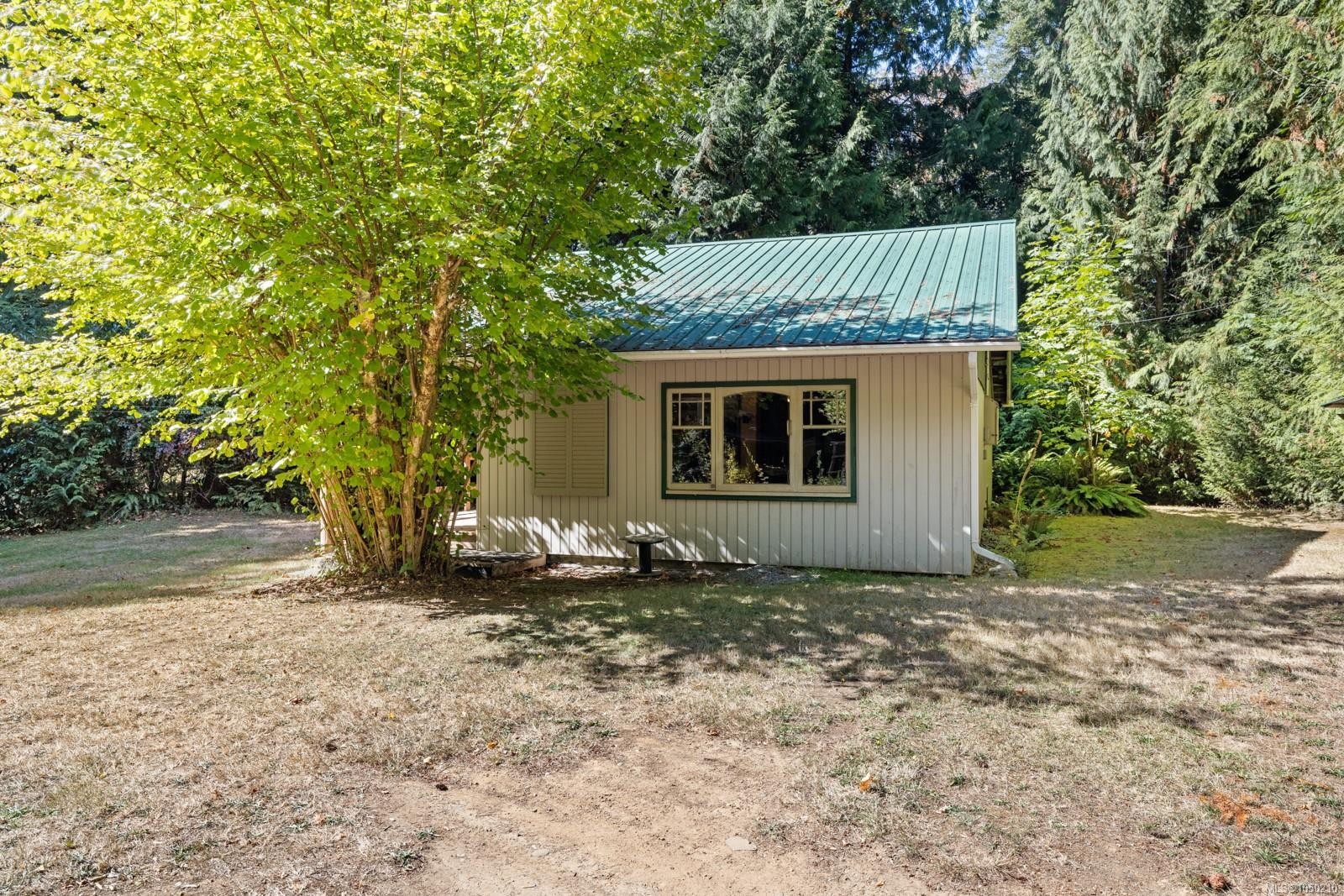3175 Plumtree Rd, Cobble Hill, BC