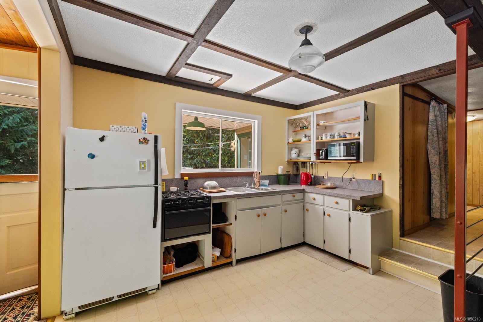 3175 Plumtree Rd, Cobble Hill, BC