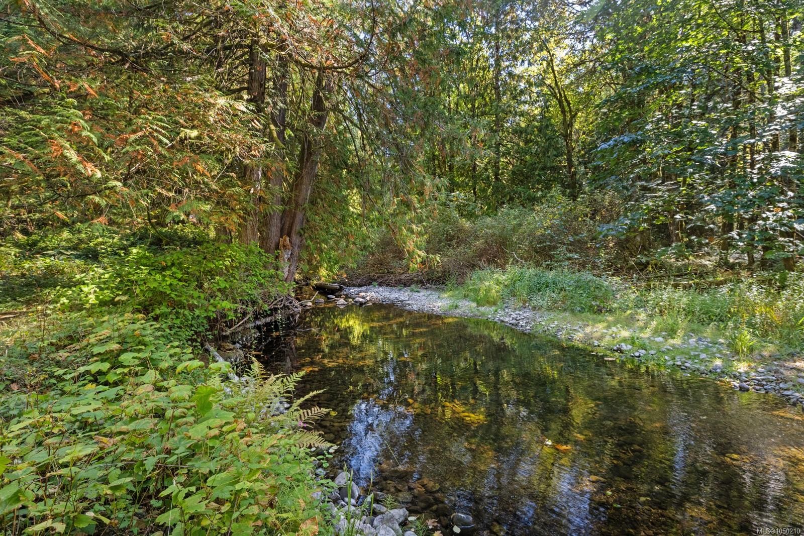 3175 Plumtree Rd, Cobble Hill, BC