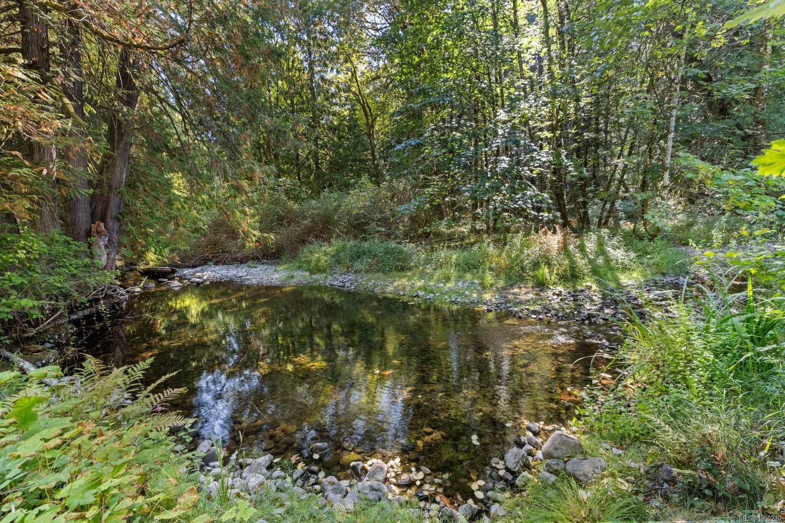 3175 Plumtree Rd, Cobble Hill, BC