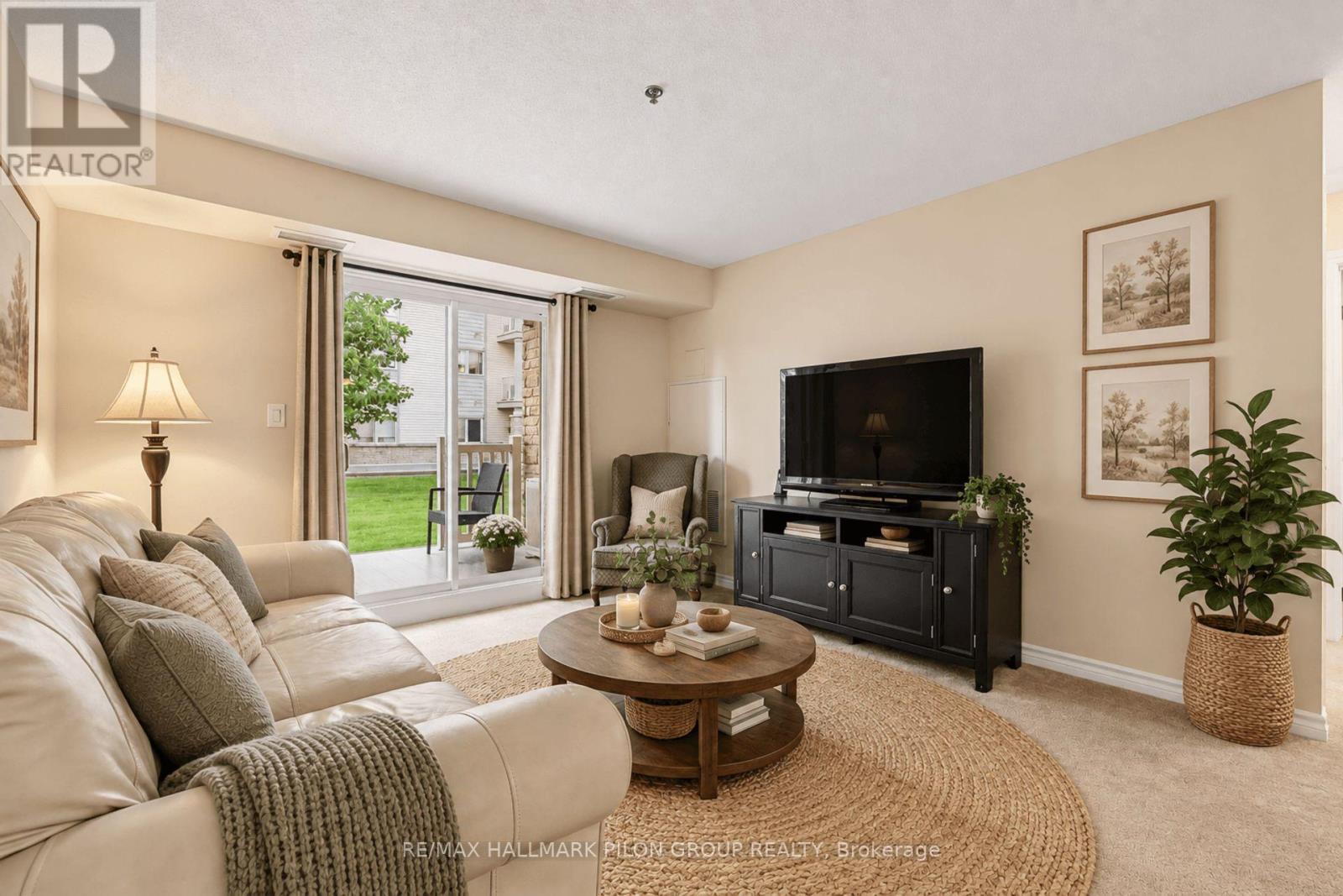 Virtually Staged - 109 - 151 Potts Private, Ottawa, ON