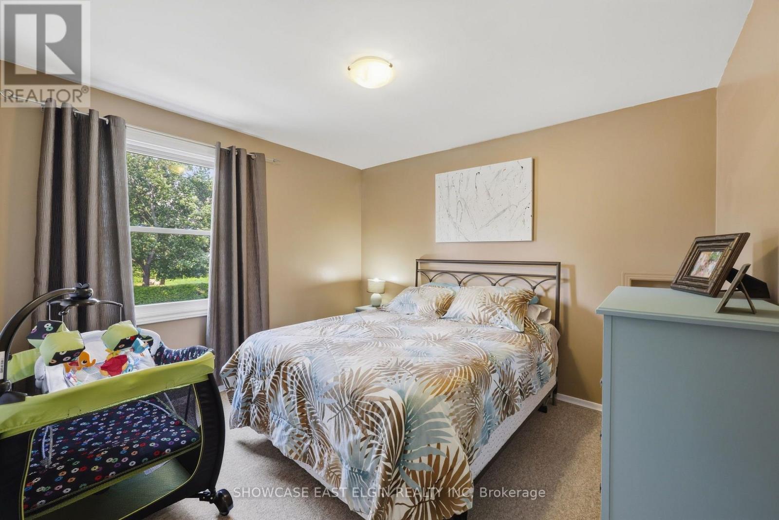 10 Moore Avenue, Aylmer, ON