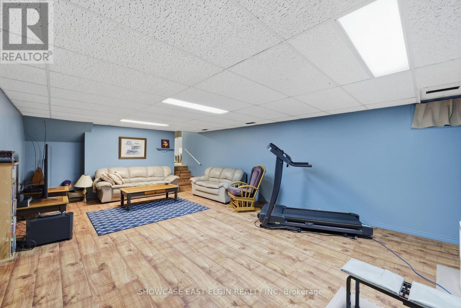 10 Moore Avenue, Aylmer, ON