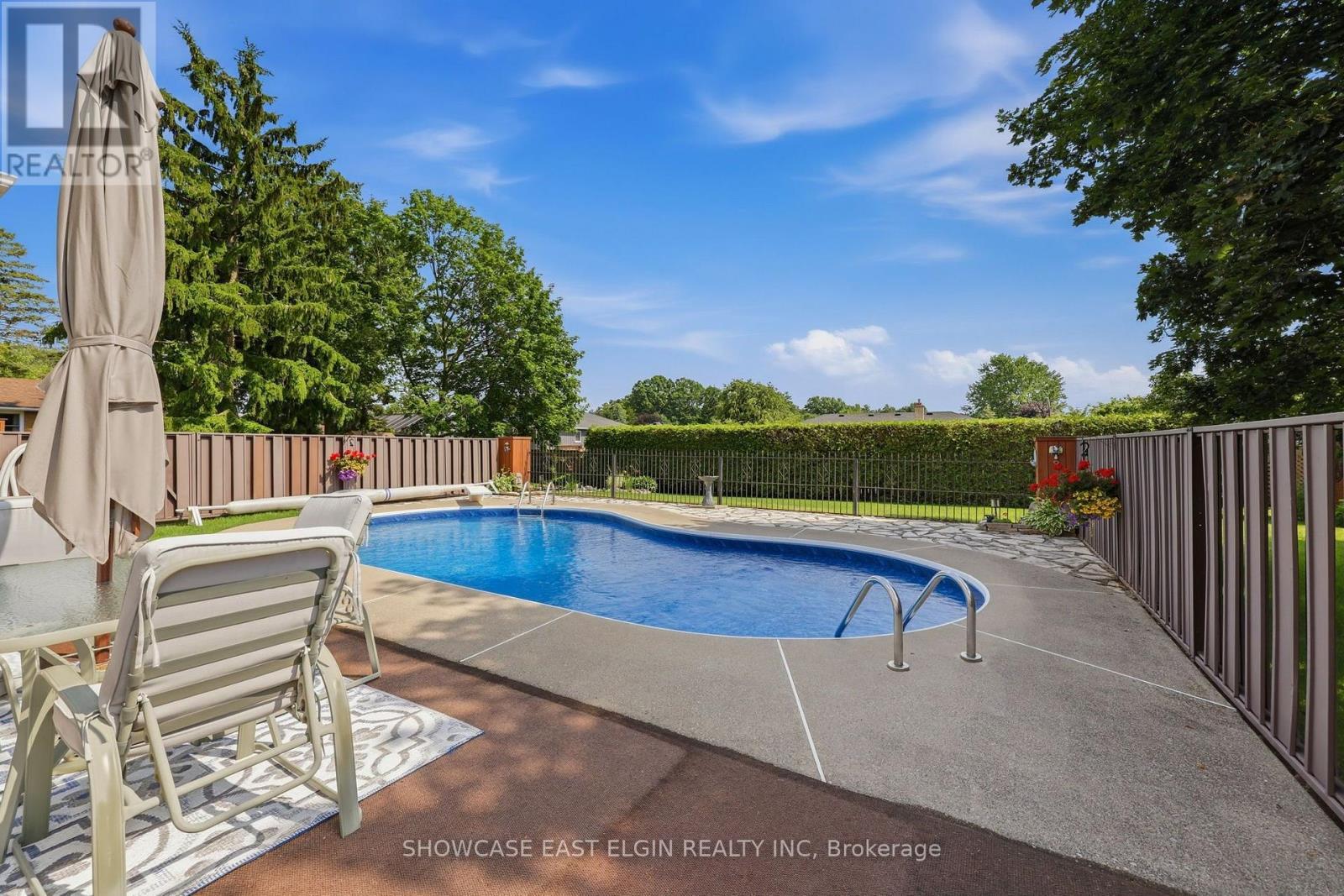 10 Moore Avenue, Aylmer, ON