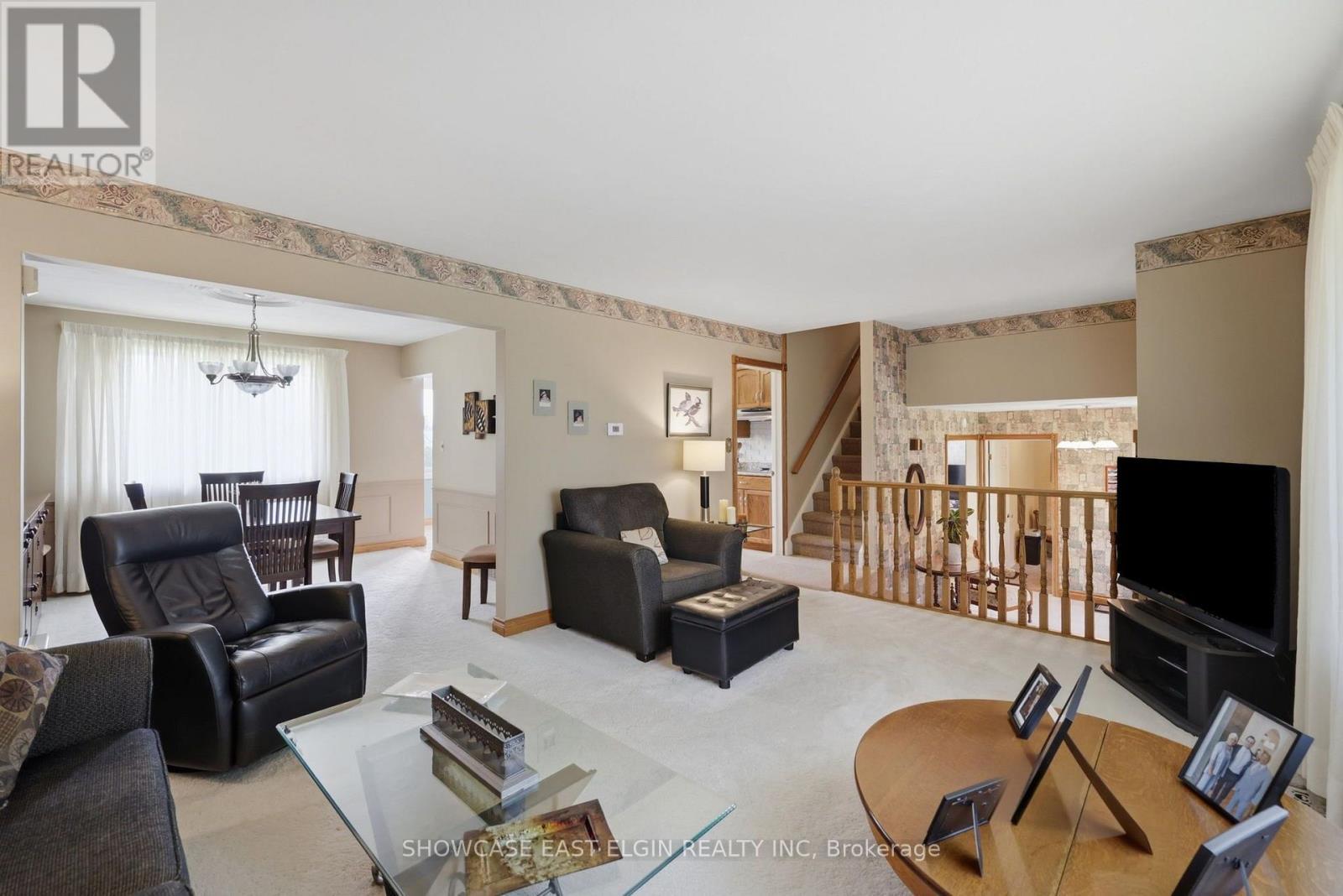 10 Moore Avenue, Aylmer, ON