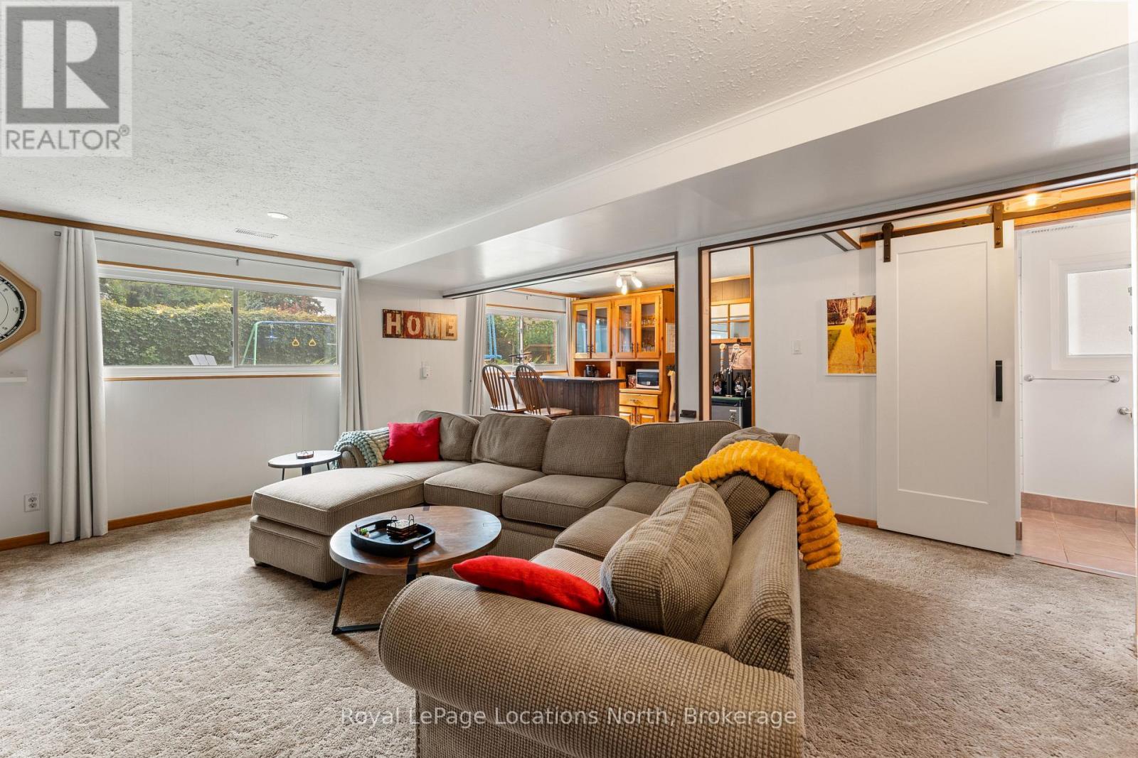 Bonus Family Room - 142 Campbell Street, Collingwood, ON
