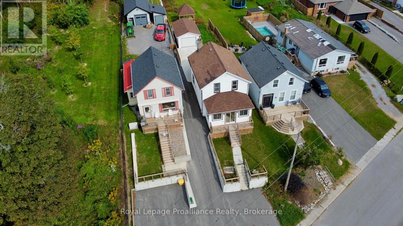 30 Alexander Street, Port Hope, ON